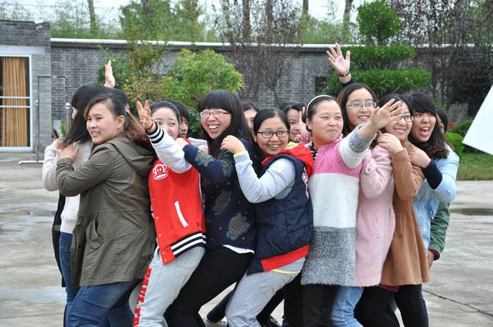 熱烈慶祝鹽城思科2014年Q3季度優(yōu)秀員工表彰大會(huì)圓滿舉行！